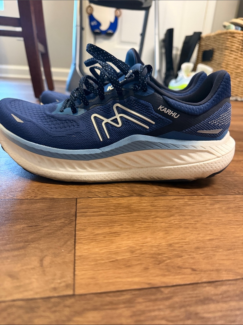 Karhu Men’s Navy Athletic Running Shoes
